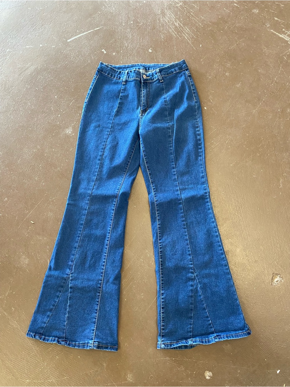 SHEIN Dark Blue High-Rise Flare Jeans